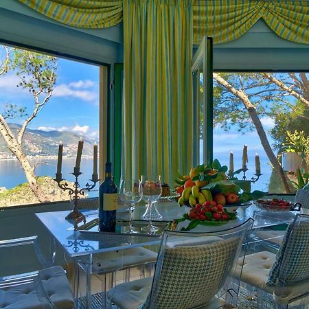 Luxury Apartment And Charm Sea View Isola Bella Taormina Bagian luar foto