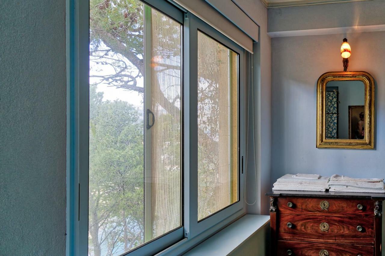 Luxury Apartment And Charm Sea View Isola Bella Taormina Bagian luar foto