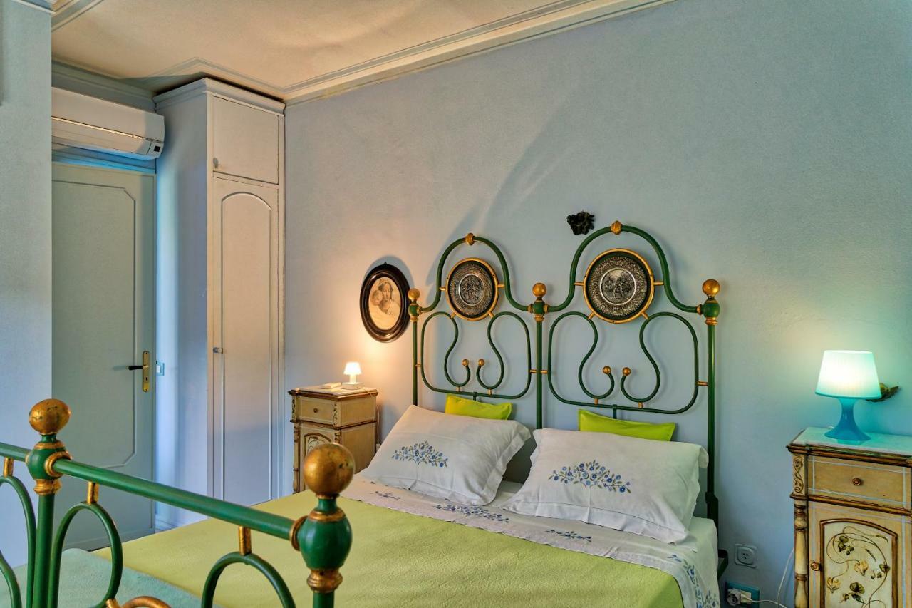 Luxury Apartment And Charm Sea View Isola Bella Taormina Bagian luar foto